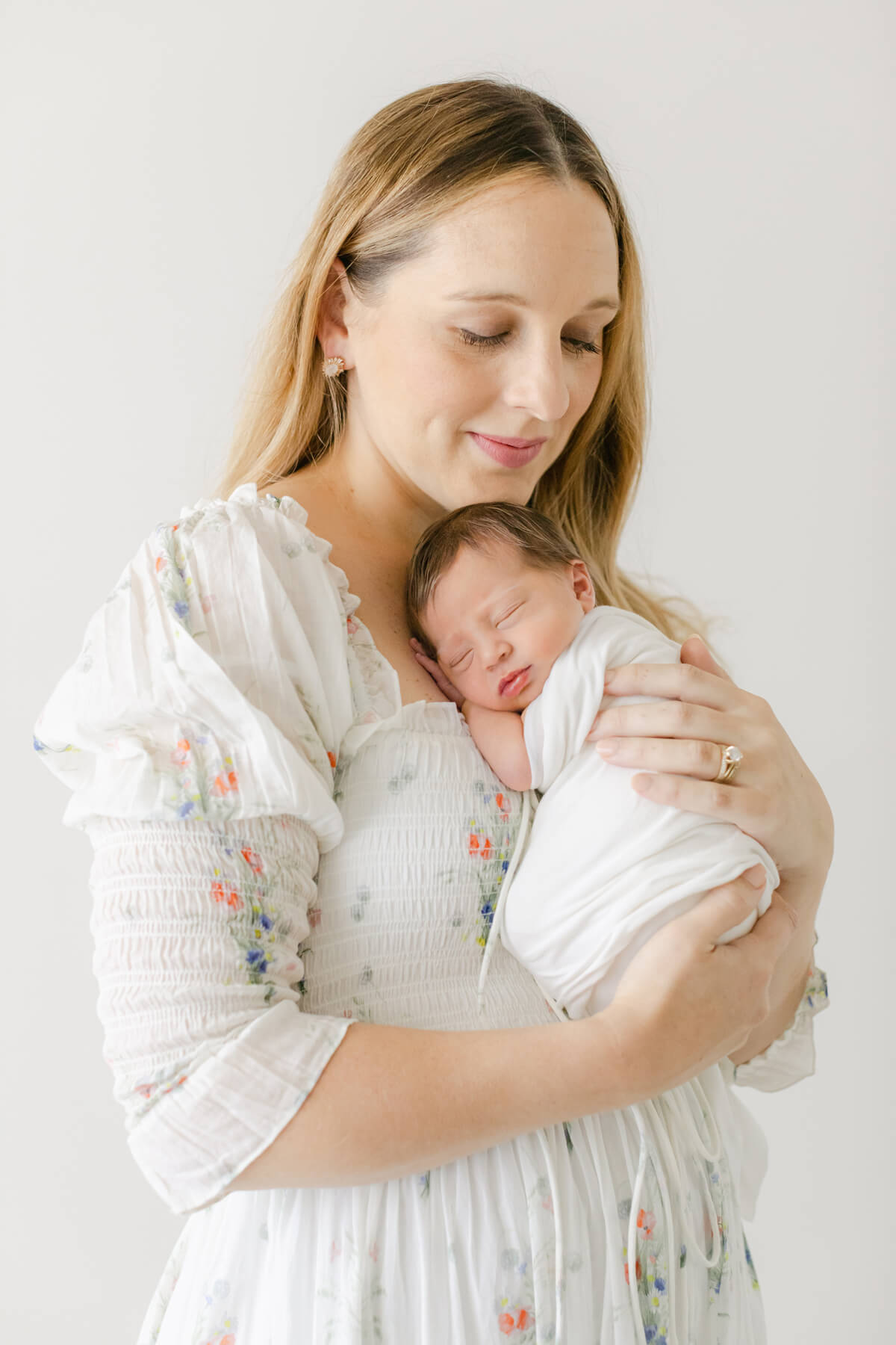 Lifestyle newborn photography session